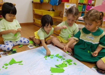 cambrige-robertson-earth-day-07