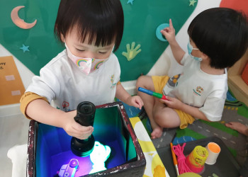 serangoon-2022-glow-in-the-dark-07