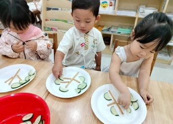 serangoon-world-earth-book-27