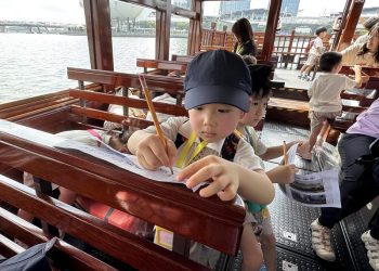 kingsford-waterbay-river-cruise-26